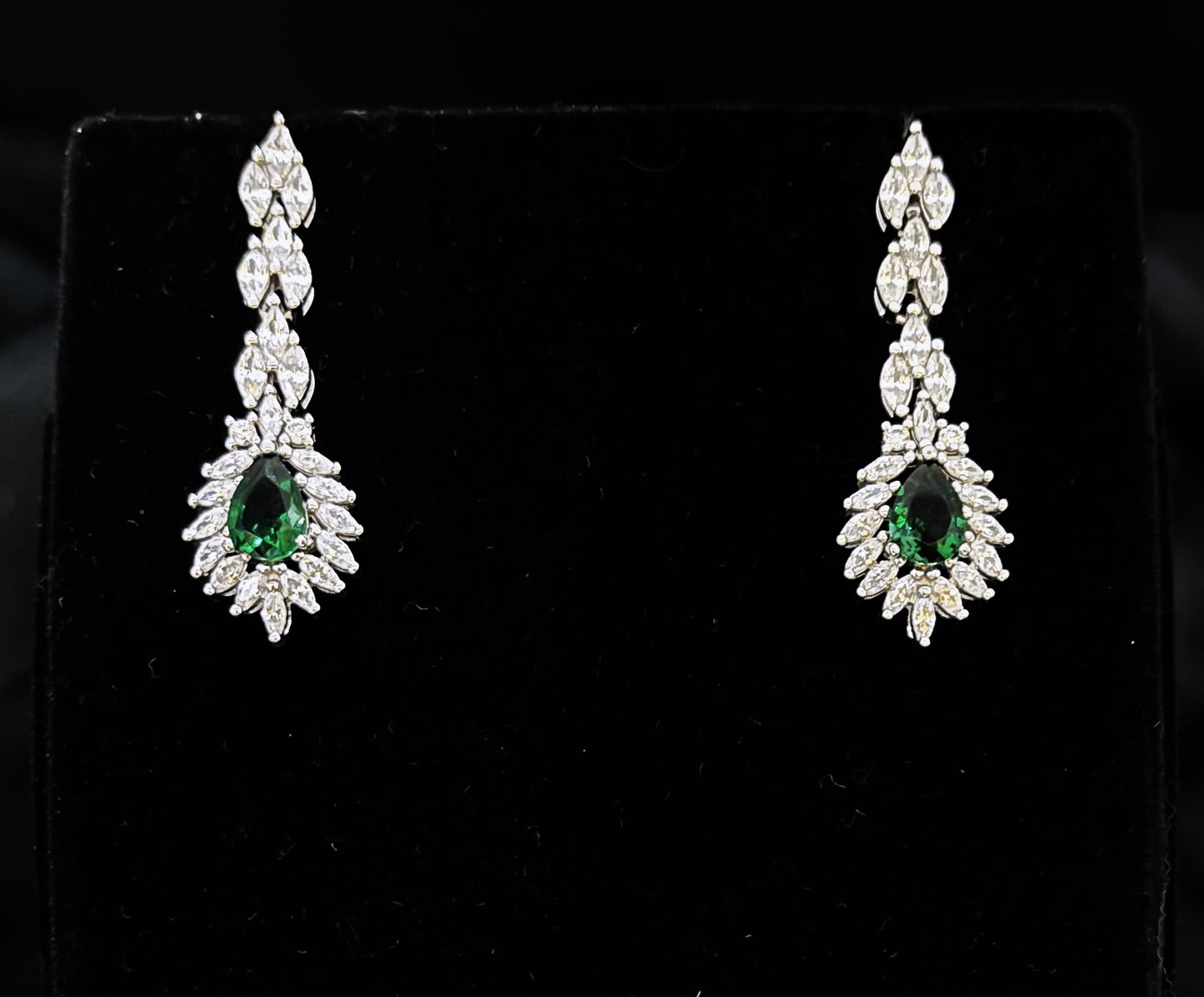 Diamond Style Silver Necklace Set - with CZ & Green Colour Stone