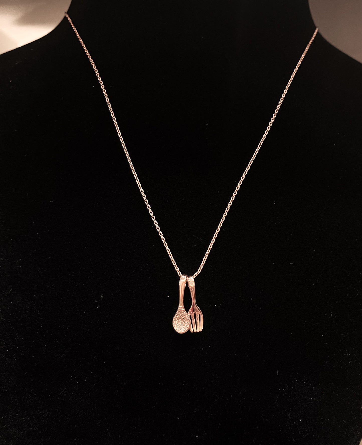 Stylish Silver Necklace in Rose Gold Plating - Spoon/Fork Design